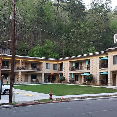 The Happy Hollow Hot Springs Exterior foto